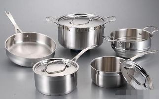 我们国内的火车轨道，为何几乎都“生锈”，而非不锈钢？